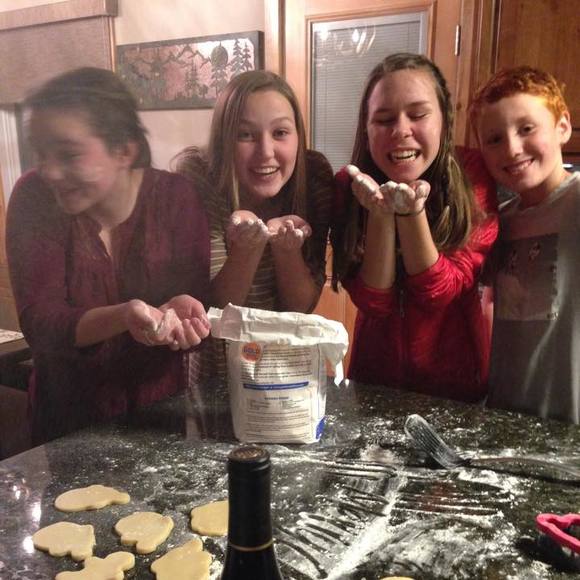 Meet your Posher, Alexandra - Picture 1 of 1